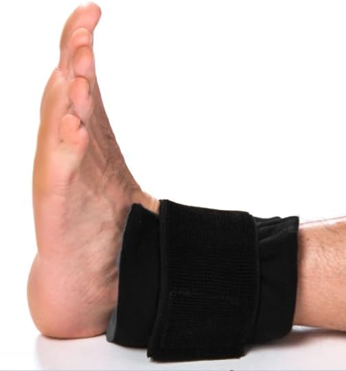 Cryopak Cold and Hot Therapy Wrap, Black, Latex-Free, Non-Toxic, for Back, Abdomen, Hip, Sports Injury Prevention, Recovery (Small). kit Includes Flexible Gel Compress, Sleeve and Strap.
