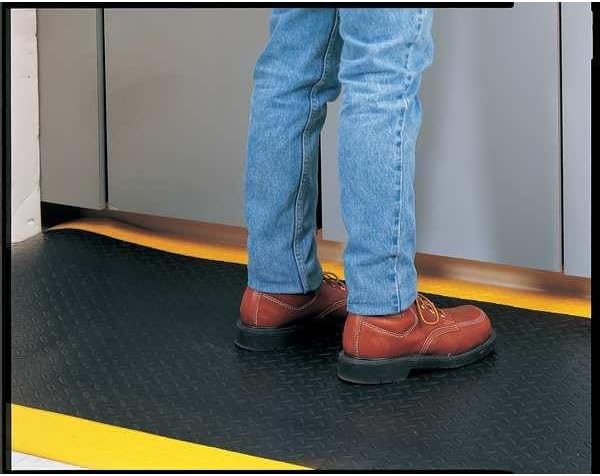 Notrax 417 Bubble Sof-Tred™ with Dyna-Shield® 3' x 12' x 1/2" Anti Fatigue Mat, Slip Resistant Bubble Textured Surface, Ideal for Industrial and Commercial Workplaces, Black, 417S0312BL
