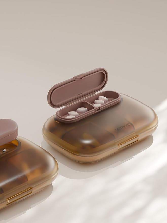 MURRI&MURRDI Travel Pill Organizer, 6 Compartments Small Pill Container, Daily Pill Box to Hold Vitamins, Portable Pill Case for Pocket Purse Medicine Organizer Detachable （G Coffee）