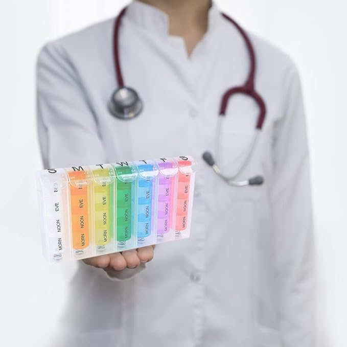 Travel Pill Organizer Weekly, Portable Pill Case, 28 Compartments Daily Pill Organizer 4 Times One Day Small Pill Box for Pocket Purse Portable Pill Box Container for Medicine 7 Days