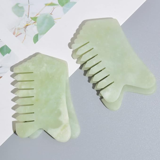 Healifty Jade Comb Scalp Massager - Natural Green Jade Hair Massager Comb for Head Massage and Relaxation with Smooth Edges Ergonomic Design 3.93X2.40X0.23In