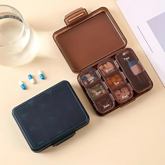 Portable Pill Box Moisture Proof Pocket Pill Organizer Dispenser Cute Compact Nice Tablet Box Travel Daily Pill Case Store Vitamins Medicines Fish Oil Pill Boxes with Compartments (White)