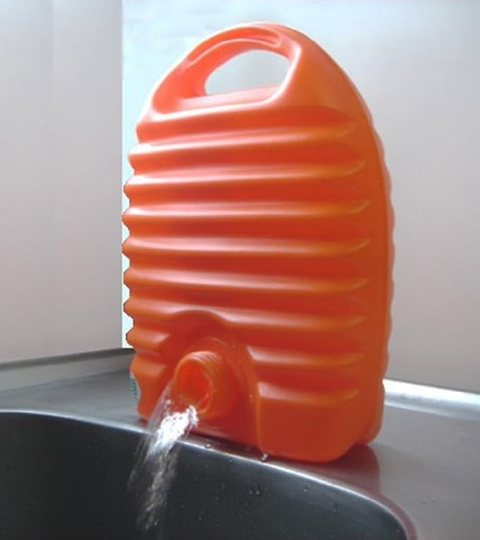 Japanese Hot Water Bottle [Yutanpo Japan Import] Size 2.6 liter