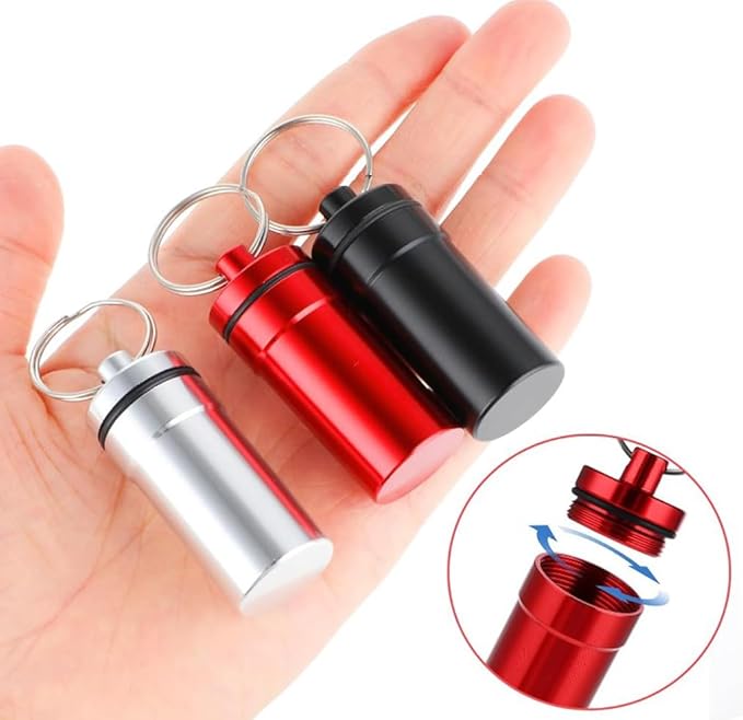 Aluminum Keychain Pill Box with Carabinieri，Air Tight Metal Pill Container，Waterproof Pill Organizers for Outdoor Camping，Travel