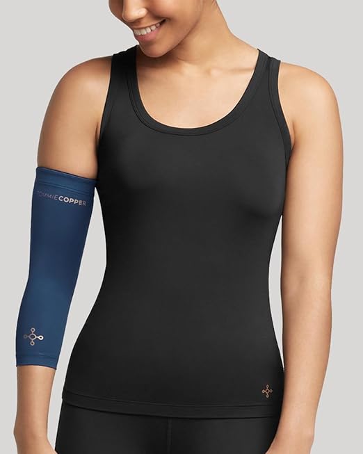 Tommie Copper BetterICE Elbow Wrap Cold Compression for Muscle Pain & Joint Soreness, Soft Flexible Gel, No Messy Leaks, Comfortable Fit - Medium, Dark Navy