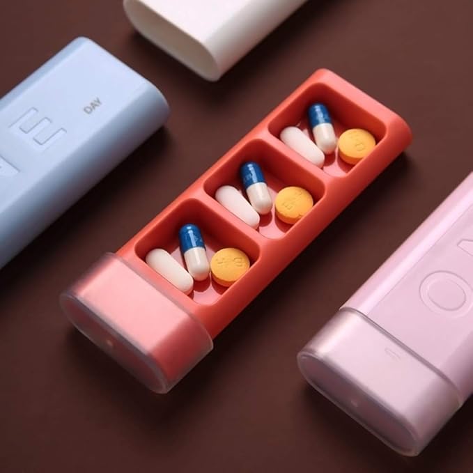 Travel Pill Organizer 3 Times a Day Pill Box Organizer for Pills Vitamin Fish Oil Supplements, Matte Surface, ealed and Waterproof (White,1PCS)