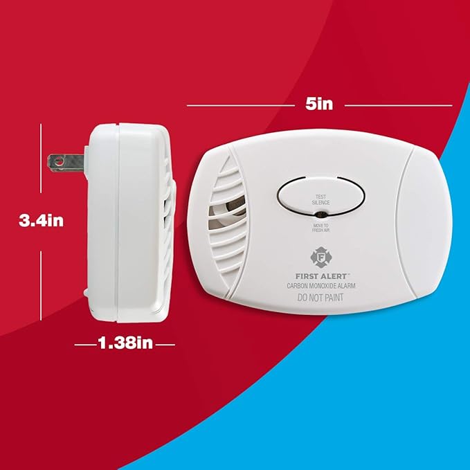First Alert Carbon Monoxide Detector, Plug-In Alarm with Battery Backup, CO606, White, 1-Pack