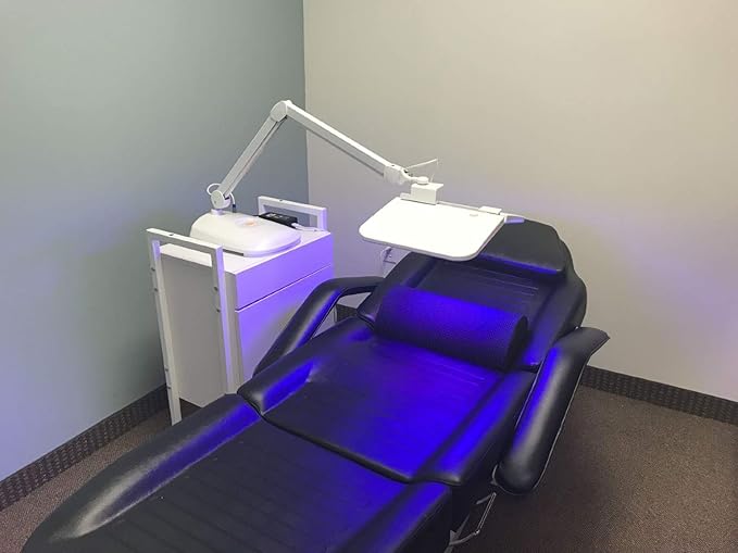 LED Light Therapy Mask, Model FM-02