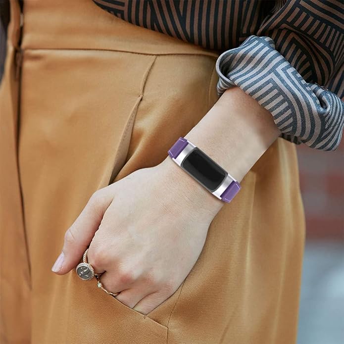 Compatible with Fitbit Charge 5 Leather Bands for Women Men, Feminine Leather Replacement Watch Band Straps Wristbands Bracelet Accessory for Fitbit Charge 5 GPS Tracker