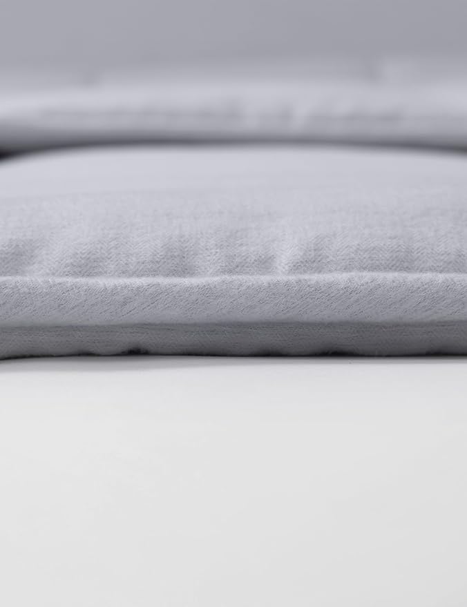 YnM Weighted Blanket Queen 30lbs, The Heavy Oversized Weighted Comforter, Warm & Fluffy Throw (Neutral Grey, 30lbs, 90" Lx90 W)