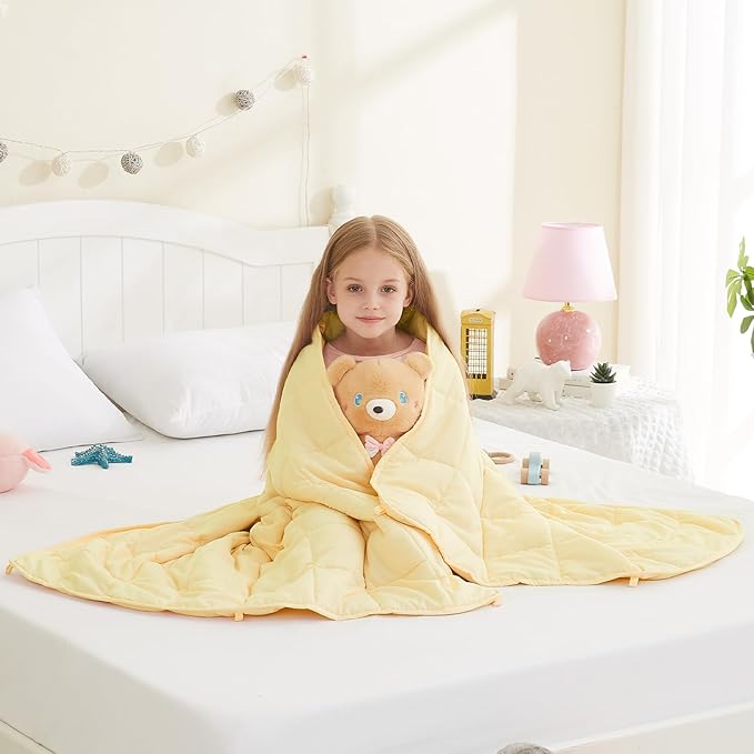 L'AGRATY Weighted Blanket - 40"x60" 7lbs Cooling Breathable Microfiber Material with Glass Beads Small Blanket for All-Season Summer Fall Winter Soft Thick