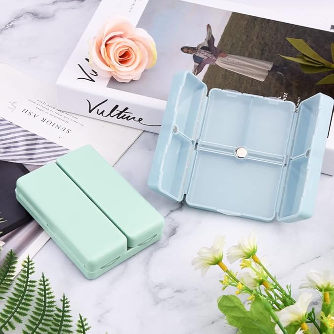 Xiaokeis 2 Pcs Pill Organizer, Travel Pill Organizer, Pocket Pharmacy with 7 Compartments Design, Magnetic Travel Pill Box Pill Dispenser, Portable Medicine Vitamin Holder Container(Blue+Green)
