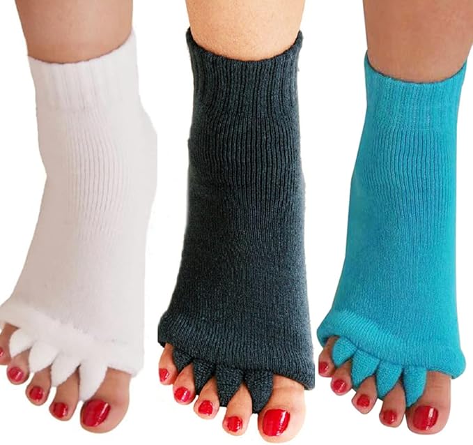 AIBEARTY 3 Pairs Yoga Sport Gym Five Toe Separator Socks Foot Massage Toeless Socks