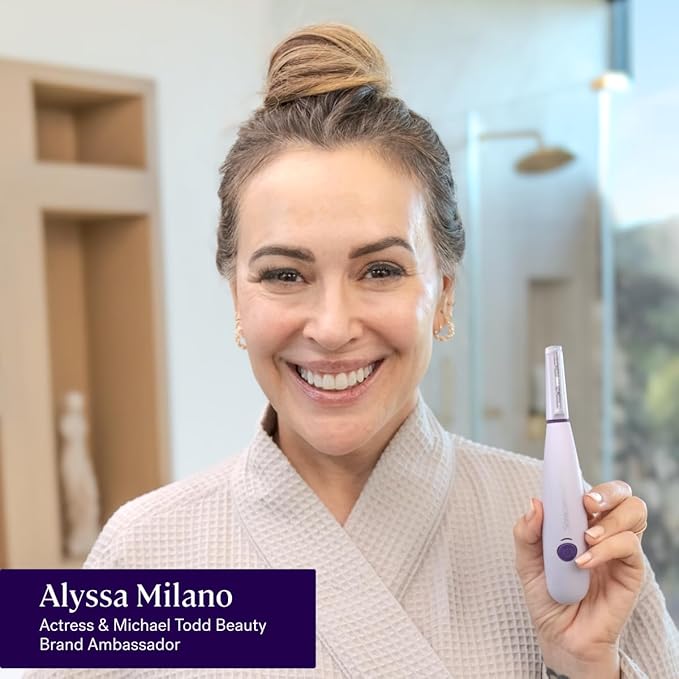 Michael Todd Beauty Sonicsmooth Dermaplane Razor for Women Face + Eyebrow trimmer Dermaplaning System - Peach Fuzz Remover - 8 Weeks of Dermaplaning Blades