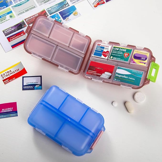 Custom Travel Pill Organizer, 10 Compartments Portable Pill Case with Medicine Labels, 5 Colors Daily Pill Box with 146 Kinds of commonly Used Medicine Name Stickers