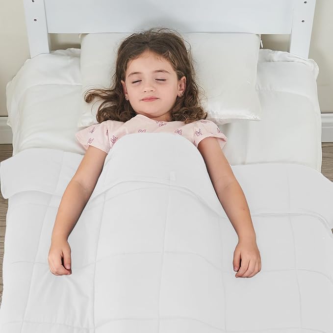 yescool Weighted Blanket (5 lbs, 36" x 48", White) Cooling Heavy Blanket for Sleeping Perfect for 40-60 lbs, Breathable Blanket with Premium Glass Bead, Machine Washable