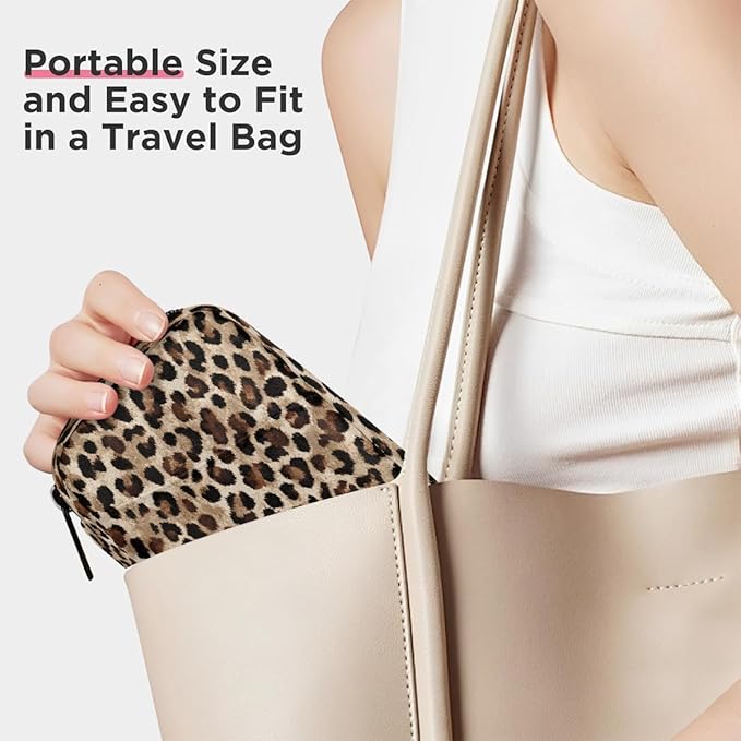 Leopard Print Cheetah Pill Case Everyday Travel, 7 Day Weekly Medicine Pill Box Compact Portable Pills Bottle Organizer with Zipper for Daily Vitamin Medicine Holder Bottle Organizers Bag