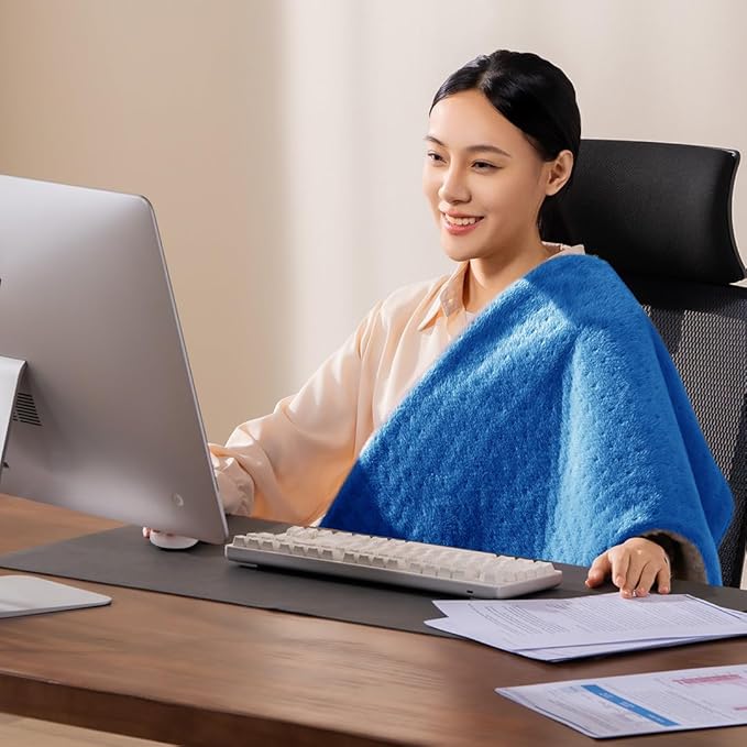 Boncare® Ultra Plush Heating Pad for Neck and Shoulder and Back with Auto-Off, Stay-On Warmth Up to 18 Hours, 6 Heat Levels, 12.6 ft Cord for Bed Foot Warmer with Gift Box (Blue, 17"x33")