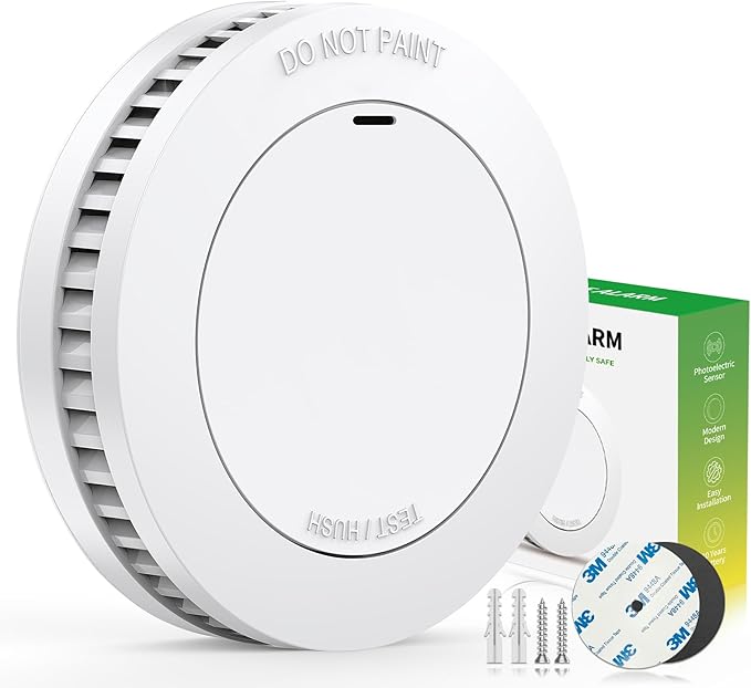 Smoke Detector10-Year Battery Powered Photoelectric with Test/Silence Button for Home Use (1 Pack)