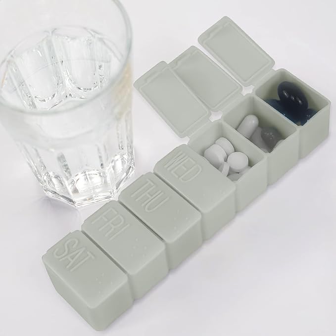 Weekly Small Pill Organizer, 7 Day Pill Case, Daily Vitamin Case Medicine Box, Pill Containers for Medicine Supplements Fish Oil(2Pcs,Grey)