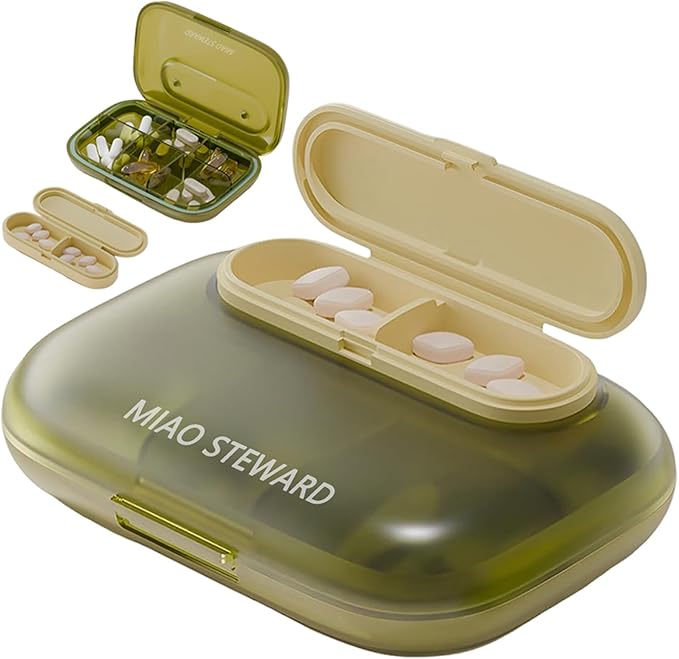 Portable 6-Grid Pill Organizer Waterproof Magnetic Small Lightweight BPA-Free Daily Outing Vitamin Supplement Herb Storage Box for On-The-Go Medication Green