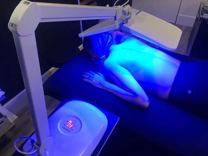 LED Light Therapy Mask, Model FM-02