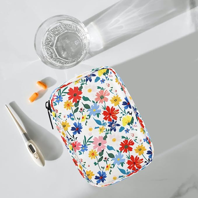 Wildflowers Watercolor Pill Case Everyday Travel, 7 Day Weekly Medicine Pill Box Compact Portable Pills Bottle Organizer with Zipper for Daily Vitamin Medicine Holder Bottle Organizers Bag