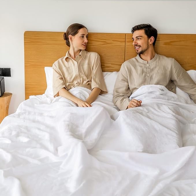 Simple&Opulence Washed Linen Bed Sheet Set Basic Style 4 Pieces (1 Flat Sheet & 1 Fitted Sheet & 2 Pillowcases) 100% Natural French Flax Soft Breathable Farmhouse Bedding (King, White)