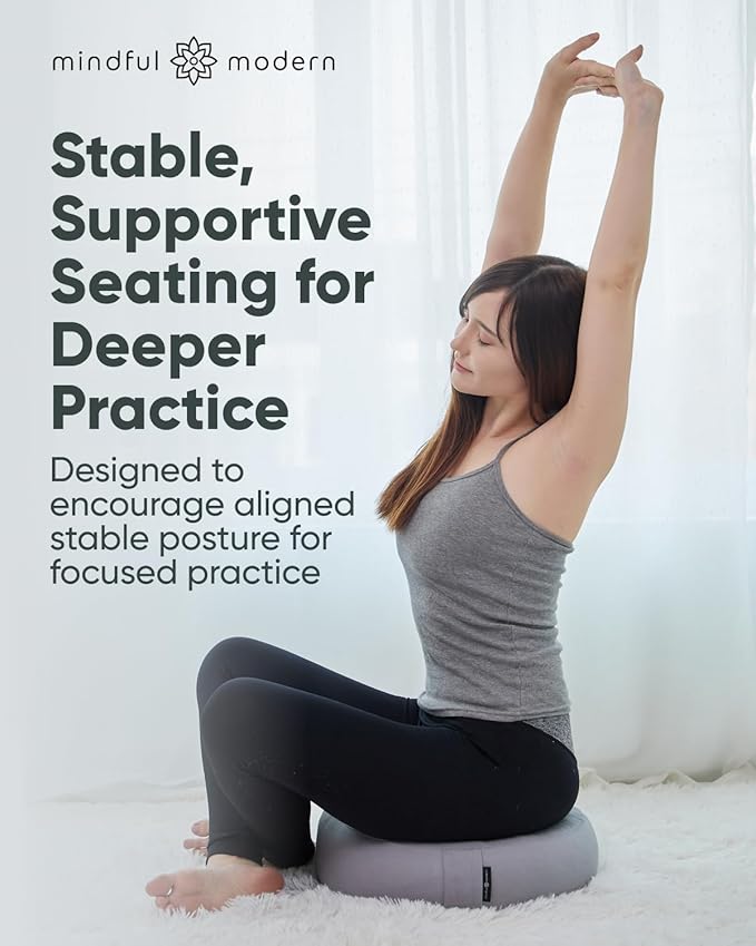 Mindful & Modern Large Meditation Cushion for Zafu Yoga - Meditation Pillow for Sitting on the Floor - Buckwheat Hull Filled Yoga Cushion with Removable, Washable 100% Cotton Cover and Carry Handle