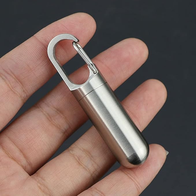 Stainless Steel Pill Container, Sealing Waterproof Portable Keychain Pill Holder Keychain Pill Holder for Outdoor Travel Purse