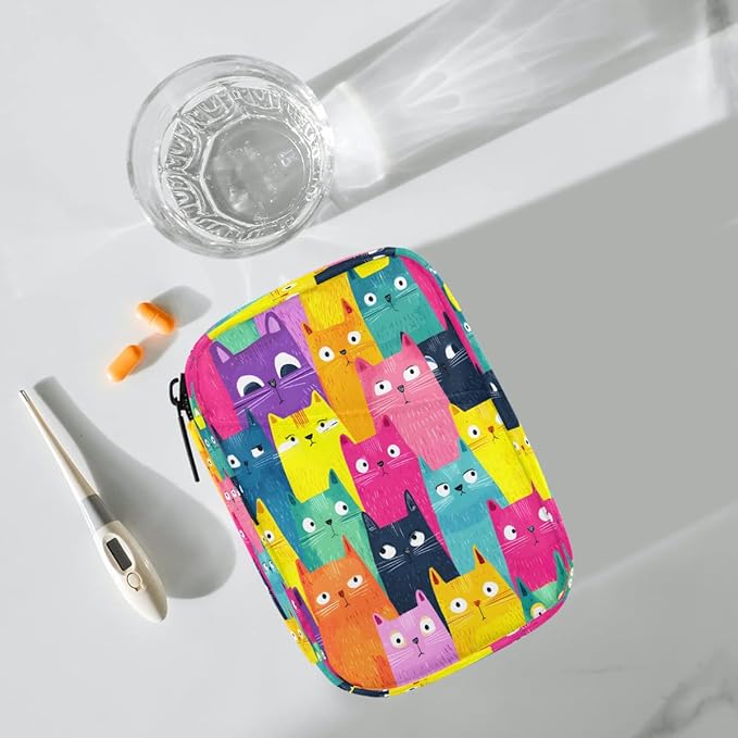 Cute Cat Colorful Pill Case Everyday Travel, 7 Day Weekly Medicine Pill Box Compact Portable Pills Bottle Organizer with Zipper for Daily Vitamin Medicine Holder Bottle Organizers Bag