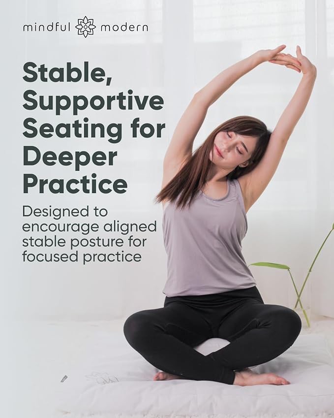 Mindful & Modern Large Meditation Cushion for Zafu Yoga - Meditation Pillow for Sitting on the Floor - Buckwheat Hull Filled Yoga Cushion with Removable, Washable 100% Cotton Cover and Carry Handle