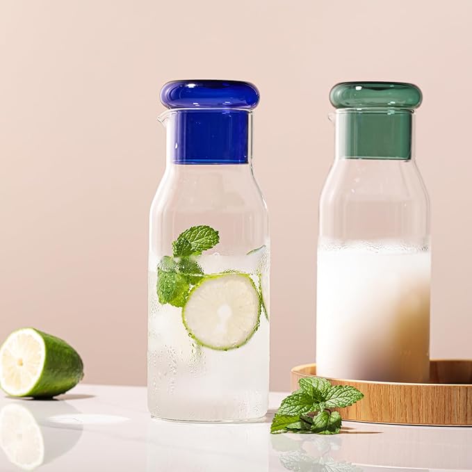 hjn Glass Pitcher with glass cup Water Carafe with Lid, Fridge Water Jug Cold or Hot Beverages, Iced Tea, Milk, Juice 830ml/28oz & clear cup lid (Glass Pitcher-Cricket Blue cup lid)