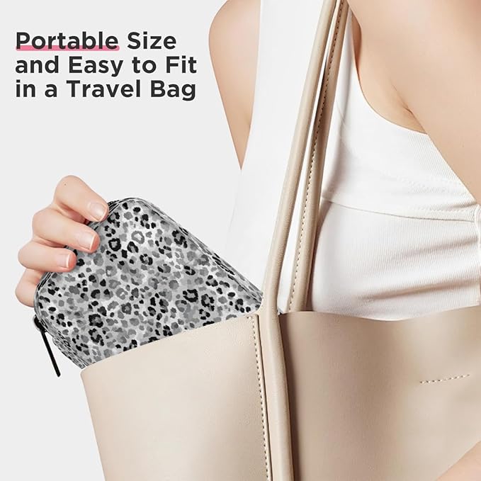 Grey Leopard Print Pill Case Everyday Travel, 7 Day Weekly Medicine Pill Box Compact Portable Pills Bottle Organizer with Zipper for Daily Vitamin Medicine Holder Bottle Organizers Bag