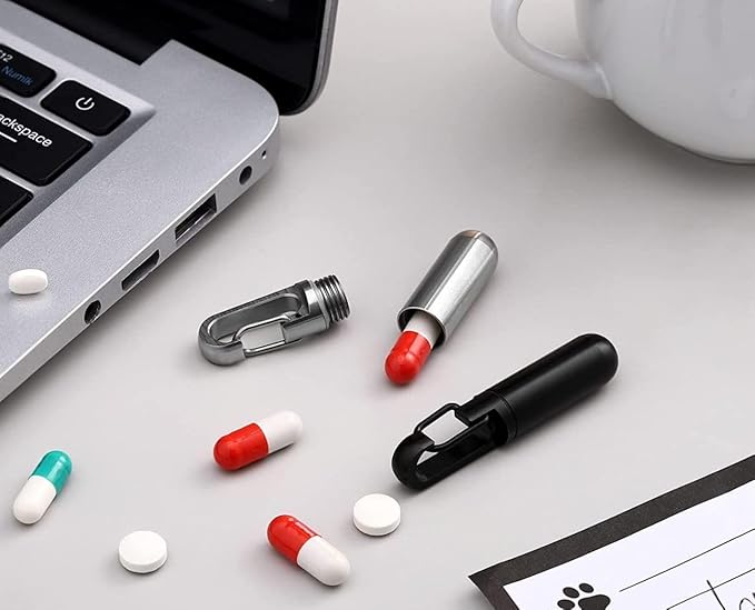 1 Pcs Waterproof Pill Holder Keychain Small Pocket Pill Box for Travel Purse Pocket Portable Pill Organizer(Black)