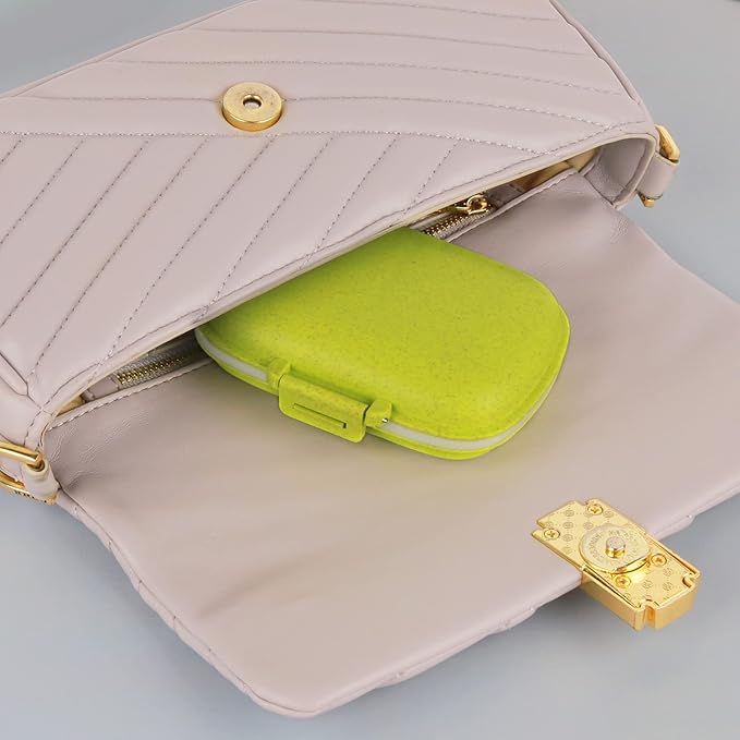 Travel Pill Organizer 8 Compartments Portable Pill Box Medicine Organizer Small Daily Pill Case Medicine Container for Pocket Purse (Green)