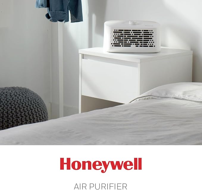 Honeywell Hepaclean Tabletop 13' x 13' Room Air Purifier