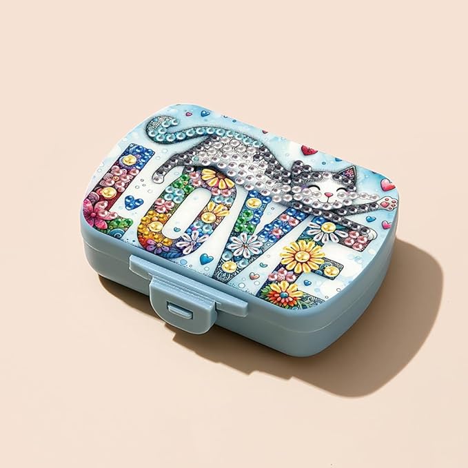 C'eitura DIY Love Cat Diamond Art Painting Blue Pill Organizer with 6 Lid Detachable Compartments, Fun DIY Craft Project for Adults, Elegant Pill Case for Purse & Travel
