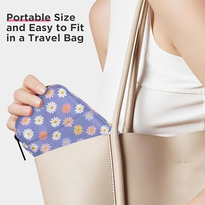 Cute Purple Daisies Pill Case Everyday Travel, 7 Day Weekly Medicine Pill Box Compact Portable Pills Bottle Organizer with Zipper for Daily Vitamin Medicine Holder Bottle Organizers Bag