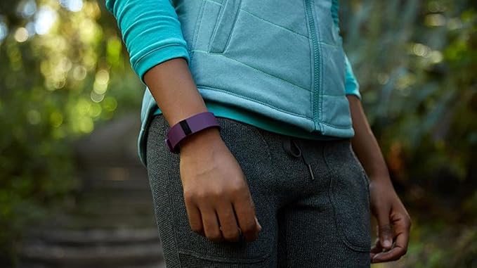 Fitbit Charge HR Activity + Heart Rate + Sleep Wristband, Small, Black
