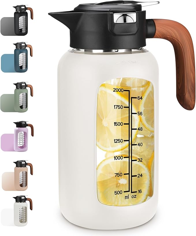 84 oz Glass Pitcher with Lid and Handle- Borosilicate Glass Water Jug/Carafe for Hot & Cold Beverages, 2.5L Large Pitcher with Silicone Sleeve & Wide Mouth, Fridge Safe for Iced Tea, Coffee, Juice