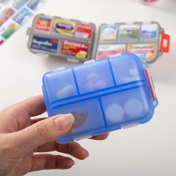 Custom Travel Pill Organizer, 10 Compartments Portable Pill Case with Medicine Labels, 5 Colors Daily Pill Box with 146 Kinds of commonly Used Medicine Name Stickers