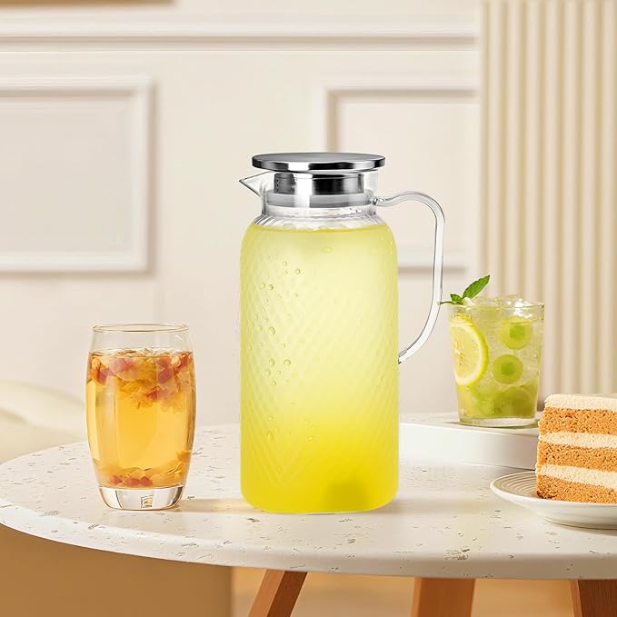 2 Pack Plastic Pitcher with Lid and Handle, 60 oz Clear Water Jug, BPA-Free Ice Tea Pitchers for Lemonade, Milk, Juice, Home, Office