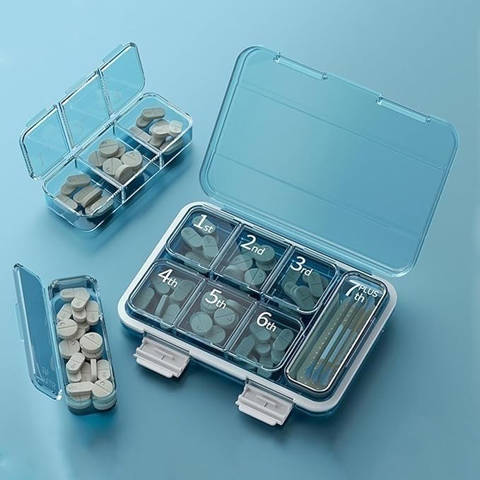 Catekro Weekly Pill Organizer 1 Times a Day, Travel Pill Box 7 Day, Free Portable Easy to Clean, Portable Travel Pill Case for Medication, Vitamins, Fish Oils, Supplements (Blue)