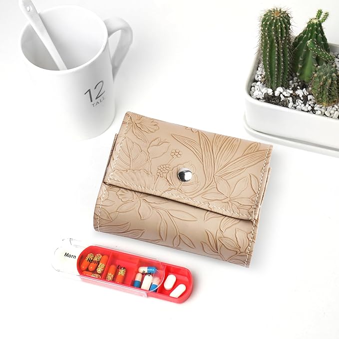 Pill Organizer,LIZIMANDU Weekly Travel Pill Case Box Medication Reminder Daily AM PM, Day Night 7 Compartments,for 4 Times A Day, 7 Days a Week-Includes Leather PU Carrying Case(1-Carved Apricot