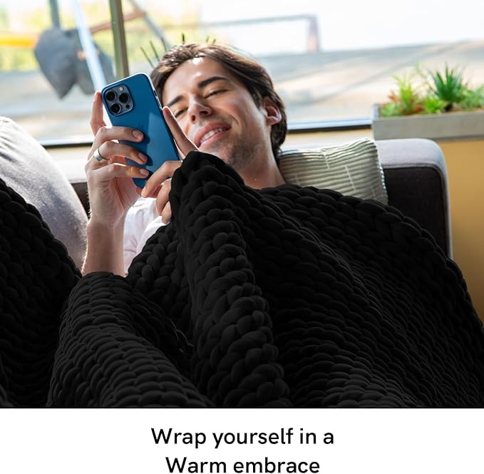 YnM Velvet Weighted Blanket, Handmade Chunky Knitted Design, Soft and Cozy, Temperature Regulating and Breathable, Machine Washable Throw for Sleep or Home Decor (Black, 60x80 Inch, 15lbs)