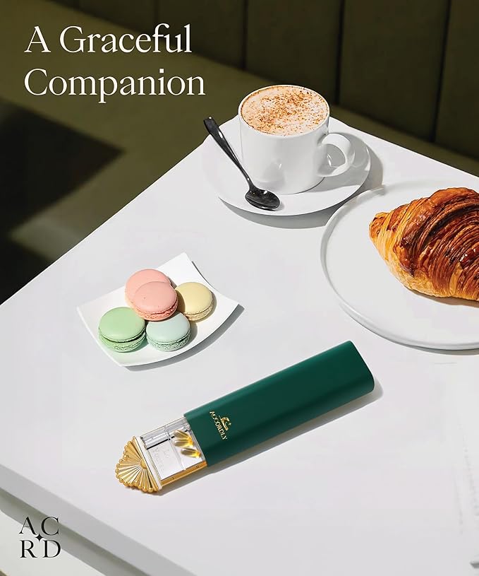 7 Day Metal Pill Organizer, Luxury Pill Compact, Travel Pill Case for Purse, Elegant Fancy Gold Pill Case for Vitamins, Medicine, Supplements, Luxury Wellness Gift - White
