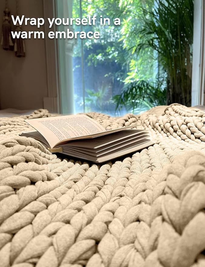 YnM Cotton Weighted Blanket, Handmade Chunky Knitted Design, Soft and Cozy, Temperature Regulating and Breathable, Machine Washable Throw for Sleep or Home Decor (Beige, 60x80 Inch, 25lbs)