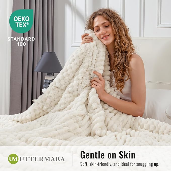 Uttermara Fleece Weighted Blanket for Adults Twin Size 15lbs, Soft Sherpa Weighted Blankets for Sleeping and Calming, Fuzzy Heavy Blanket for Bed and Couch, 48 x 72 Inches, Cream White
