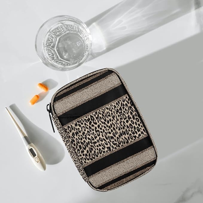 Leopard Print Cheetah Pill Case Everyday Travel, 7 Day Weekly Medicine Pill Box Compact Portable Pills Bottle Organizer with Zipper for Daily Vitamin Medicine Holder Bottle Organizers Bag